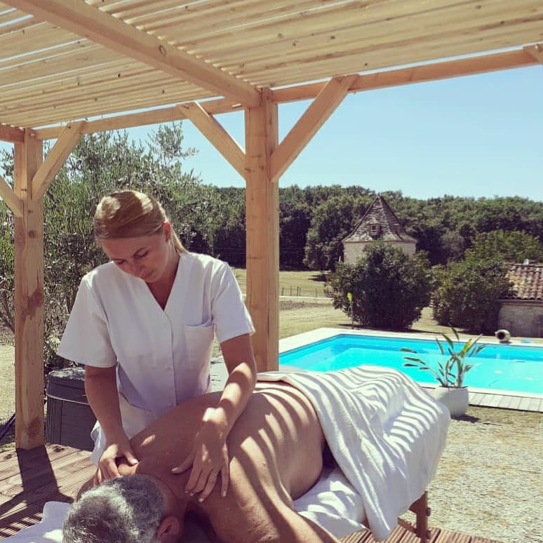 Massages de bien-être au Domaine d'Ouranos · Photos 4